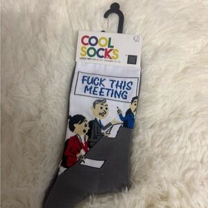 Gray Meeting Humor Design Men's Socks. New.